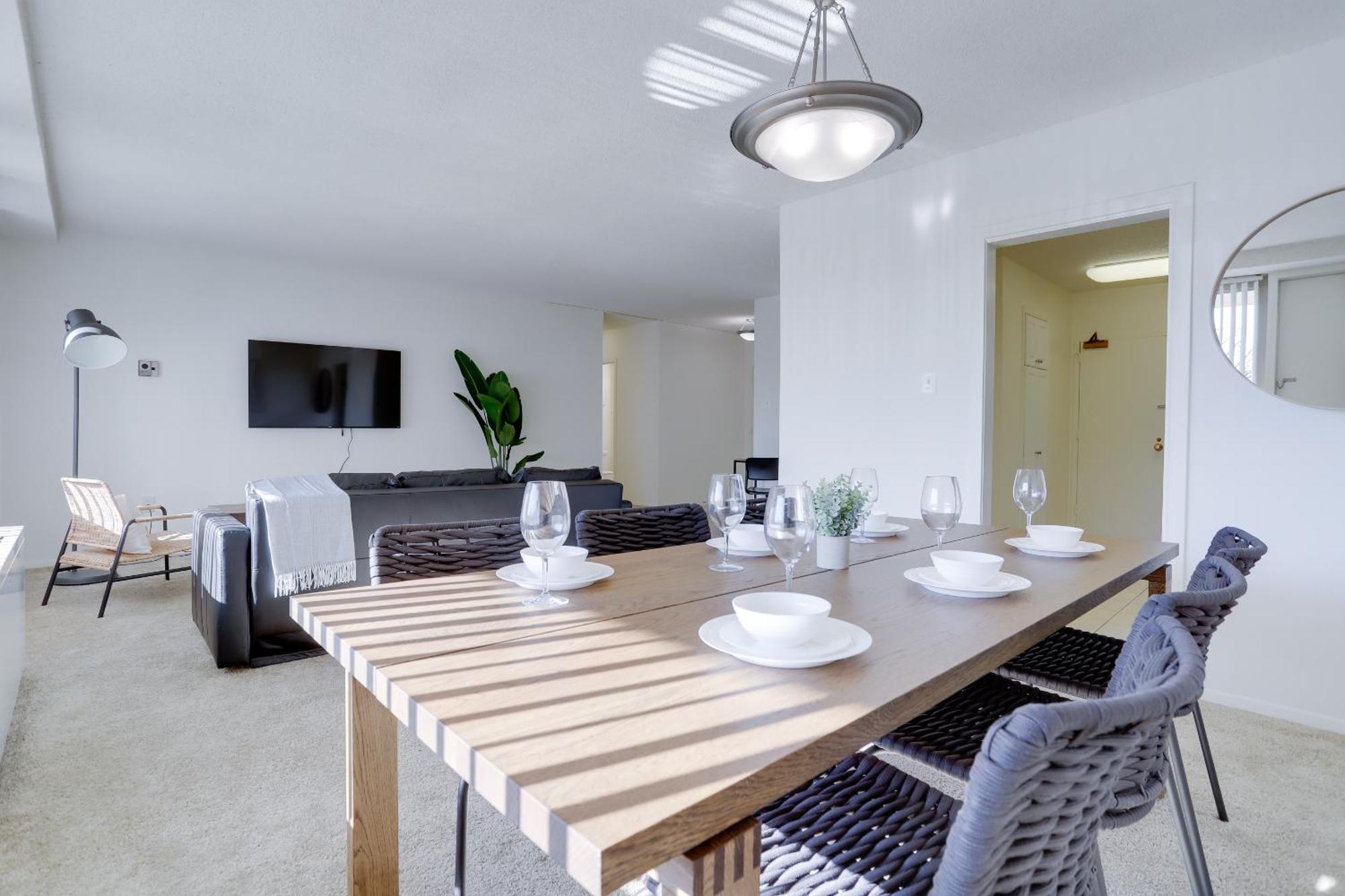 Spacious 2 Bedrooms Apt @Crystal City With Gym Άρλινγκτον Εξωτερικό φωτογραφία