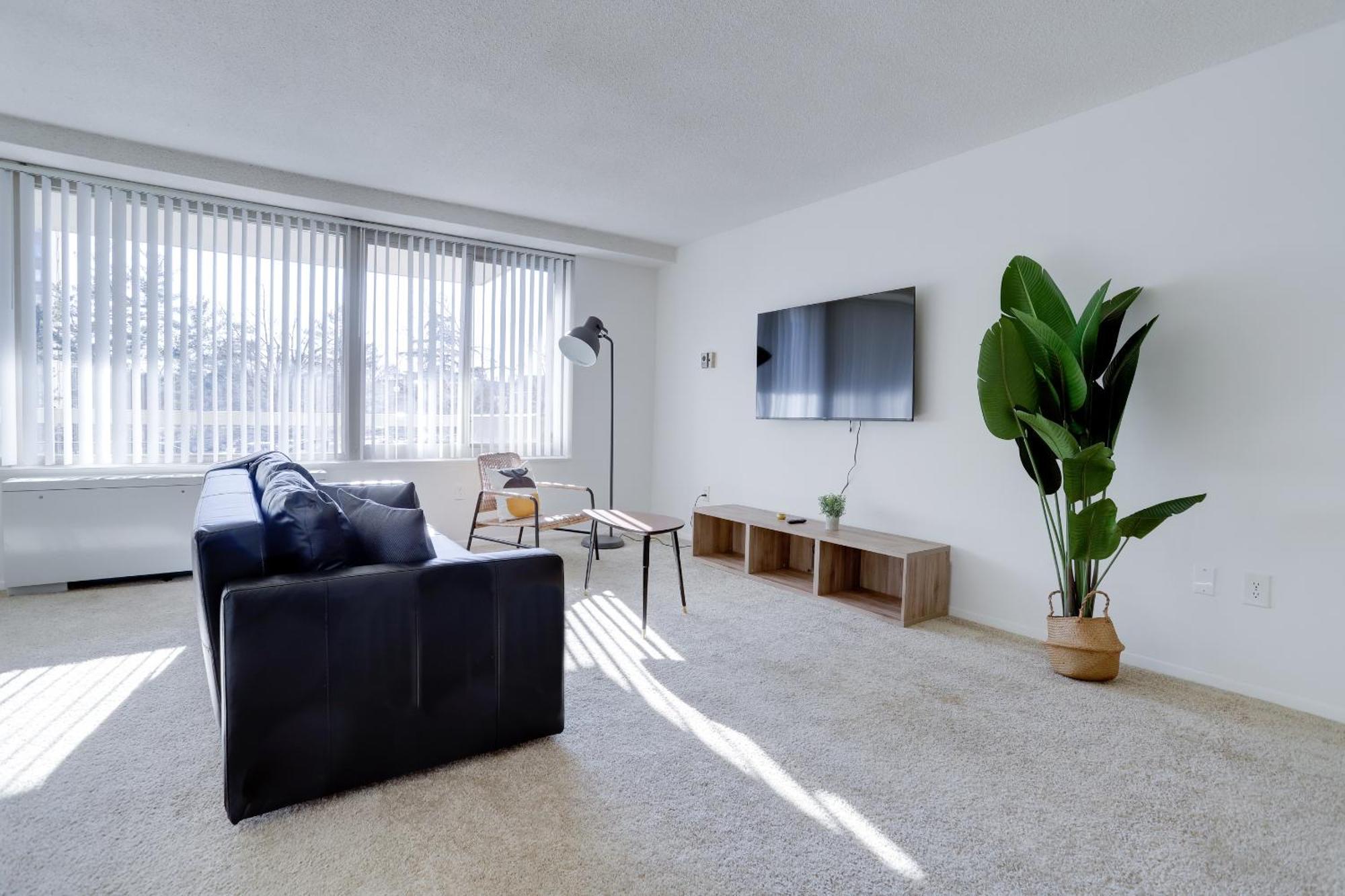 Spacious 2 Bedrooms Apt @Crystal City With Gym Άρλινγκτον Εξωτερικό φωτογραφία