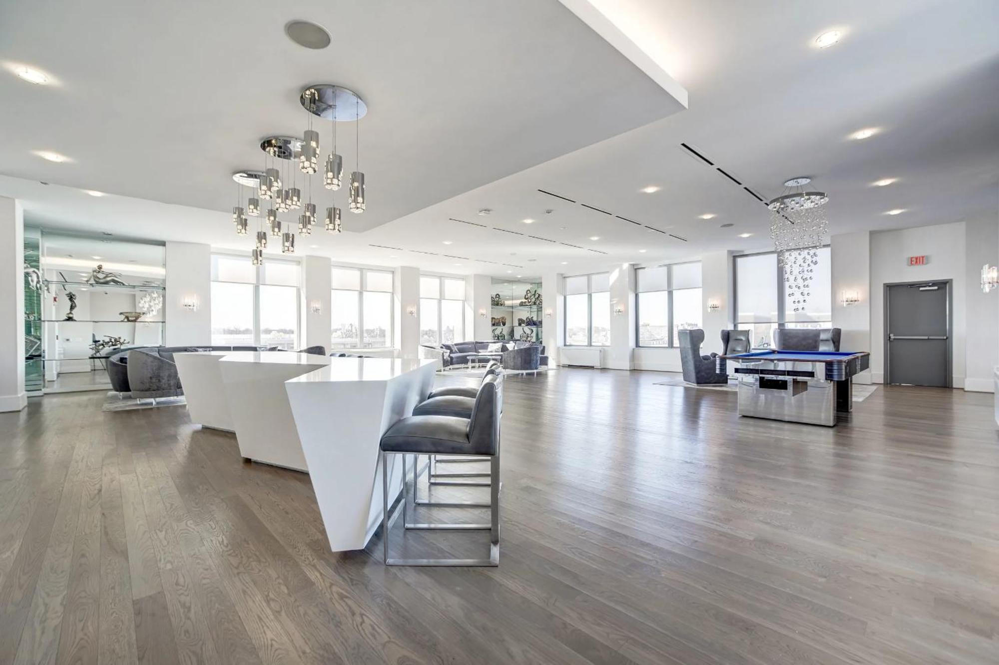 Spacious 2 Bedrooms Apt @Crystal City With Gym Άρλινγκτον Εξωτερικό φωτογραφία